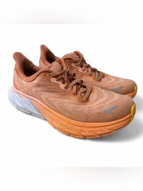 Women’s Hoka Arahi 6 Sun Baked Coral Orange Running Shoes Size 7 No Box